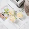 Ramo de Flores Artificiales Anna Rose Multicabezal, Arreglo Floral de Lujo Ligero de Moda para Sala de Estar Mesa de Comedor, Decoración de Flores de Seda, Decoración de Boda, Flores Artificiales
