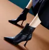 Botines de Moda Coreana con Tacón de Aguja para Mujer 2026 Otoño/Invierno Nuevos Tacones Altos Puntiagudos Empalmados con Hebilla Profesional