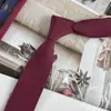 Gravata para Mulheres, Algodão e Linho, Casual Retrô Britânico Versátil Estilo Universitário Literário Cor Sólida Versão Estreita Amarrada à Mão Preto Vermelho Vinho