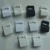 Los fabricantes producen y venden una variedad de clips metálicos, clips de plástico, clips de marca, clips para identificación