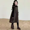 Conjunto de Otoño/Invierno para Niñas 2026 Nuevo Estilo Coreano Dulce Conjunto de Dos Piezas con Chaleco de Lana y Prenda Base para Niños Medianos/Mayores