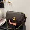 Bolsa Feminina de Alta Qualidade Mais Vendida Nova Coreana de Nicho Bolsa Simples com Corrente Moda Feminina Versátil Bolsa de Ombro Axila