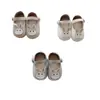 Zapatos de Bebé Niños Pequeños de Boca Baja Nuevos de Primavera Suela Suave Superficie Suave Velcro Niña Bebé Dibujos Animados Lindos Zapatos para Niños