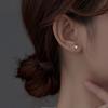 Pendientes de plata de ley 925 con forma de rosa y diamantes huecos para mujer, ligeros, lujosos, pequeños y exquisitos, con nicho que combina con todo.