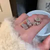 Pendientes de Mariposa con Circonita de Lujo Ligero para Mujer Diseño de Nicho Personalidad Elegante Moda Temperamento Pendientes Versátiles Pendientes