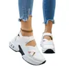 Sandalias deportivas de plataforma con velcro de suela gruesa para mujer de talla grande transfronterizas, estilo europeo y americano, huecas, transpirables, venta al por mayor