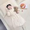 Bata de Noche de Terciopelo Coral para Niños Ropa de Bebé Toalla de Baño Portátil Pijama con Capucha Niños Otoño e Invierno Franela Bata para Niñas