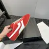 DV2025 Couro Genuíno Retrô Casal Casual Versátil Sapatos de Treino Forrest Gump Verão Respirável Sapatos Baixos Sapatos Esportivos