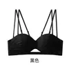 Sujetador de copa media de corte bajo para mujer con tirantes finos expuestos, diseñado para realzar bustos pequeños y crear un look sexy y seductor, con un hermoso diseño en la espalda, adecuado para el verano