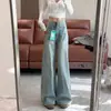 Calça jeans feminina de fleece forrado, azul claro, cintura alta, modelagem que afina, plus size, versátil, solta, comprimento total, perna reta larga