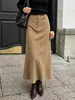 Saia midi estilo commuter em camurça sintética, nova coleção outono/inverno 2026, saia midi de corte reto estilo sereia de cintura alta europeia e americana