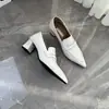 Versión de Piel de Vaca~Zapatos de Cuero Elegantes de Punta Fina con Tacón Grueso Estilo Retro para Mujer, Mocasines Slip-On Versátiles para el Trabajo, Zapatos de Vestir de un Solo Color Estilo Francés