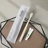 Bolsa blanca no tejida para hotel, set desechable de cepillo de dientes y pasta de dientes para hotel, artículos de tocador, peine