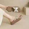 Pantuflas de Suela Gruesa Zhr para Mujer 2026 Verano Nuevo Estilo Chanclas Suaves para Exteriores para Uso Diario con Faldas Sandalias de Playa