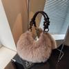 Bolsas Peludas de Nicho Outono/Inverno Transfronteiriças para Mulheres 2026 Novo Estilo Bolsa de Ombro Único Bolsa de Axila Bolsa Peluda Bolsa de Mão Pequena Super Popular