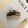 Horquilla de acetato francesa retro Aiise con estampado de leopardo y color liso con clip de tiburón para mujer, horquilla para la parte trasera de la cabeza, gran sentido