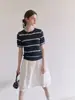 Diseño estilo francés, nicho, top corto de punto a rayas de seda helada para mujer, camiseta de manga corta de verano para mujeres petite
