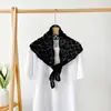 Bufanda Triangular Estilo Ins, Bufanda Irregular Estampada para la Cintura, Chal Delgado de Punto Hueco en Capas, Pañuelo de Cabeza de Encaje