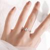 Anillo de Amistad de Trébol de Cuatro Hojas para Mujer, Moda y Único Estilo Coreano, Diseño de Nicho, Lujo Minimalista, Nuevo Anillo Individual de Moda 2026