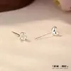 Nuevos Pendientes de Flor Pequeños y Exquisitos de Plata Pura S999, Lujo Simple y Accesible, Pendientes Versátiles de Gama Alta, Elegante Plata de Ley, Simples