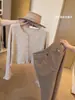 Cardigã de tricô oco de manga comprida estilo "old money" francês para mulheres, uma peça de outer wear de alta qualidade e elegante para a primavera, combinado com um top curto