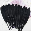 Pluma de ganso cuchillo recto pequeño pluma 10-15cm en stock venta al por mayor pendientes de plumas jardín de infantes DIY materiales de joyería hechos a mano