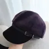 Gorra de estilo coreano versátil para mujer, tipo boina, para otoño e invierno, a la moda con hebilla de cinturón, gorra de artista de gamuza vintage de alta calidad