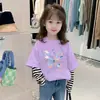 Camiseta de algodón puro para niña, cuello redondo, retazos, manga larga, nueva ropa de otoño para niños, capa base, imitación de dos piezas, top a rayas para niña