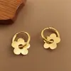 Estilo Popular Europeu e Americano Brincos de Aço Inoxidável de Alta Qualidade em Ouro 18K com Design Único e Joia Argola de Pérola