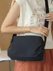 Bolsa de Lona para Exportación Transfronteriza para Mujer de Gran Capacidad 2025 Nueva Informal Pequeña Cuadrada Versátil Amplia Correa Ancha para Hombro y Cruzada