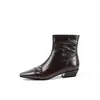 Botas de Cano Curto Retro com Salto Grosso Femininas 2026 Outono Inverno Bico Quadrado Estilo Britânico Botas Chelsea Zíper Lateral Emagrecedoras Botas Individuais Femininas