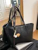 Bolso de mano grande de cuero encerado para mujer, nuevo bolso de hombro de moda 2025, bolso de mensajero elegante y versátil