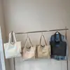 Bolso de Hombro Minimalista Estilo Japonés de Gran Capacidad 2026 Modelo Nuevo Bolso Tote Artístico Versátil para Estudiantes Universitarios que Asisten a Clases Bolso Tote para Mujer