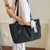 Bolsa de mano retro artística de lunares estilo coreano estilo universitario para mujer, nueva moda de verano 2026 bolso de hombro de gran capacidad
