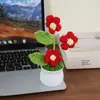 Maceta de punto hecha a mano con forma de pompón, decoración de escritorio de oficina, Día del Maestro, flor artificial tejida, regalo pequeño, venta al por mayor