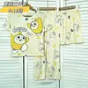 Pijama de Verano para Niños Conjunto de Tres Piezas con Camiseta de Manga Corta, Shorts y Pantalones Largos para Niños y Niñas Ropa de Casa de Dibujos Animados para Niños Pequeños y Medianos Estilo de Dibujos Animados