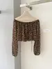 Camisa vintage de lunares estilo francés sin hombros y manga larga para mujer, blusa off-shoulder de moda única y chic para otoño