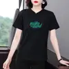 Camiseta para Mujer Talla Grande, Manga Corta Adelgazante, Top Versátil de Verano para Mujeres de Mediana Edad, Cubre Vientre, Corte Holgado, Estilo Delgado