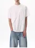 Venda Direta da Fábrica Camiseta de Manga Curta para Homem, Estilo High Street Americano de Verão, Pulôver Desconstruído com Gola Redonda, Design de Marca Tendência, Camiseta de Corte Amplo