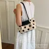 Bolsa Tote de Gran Capacidad con Lunares para Mujer 2026 Nuevo Estilo Diaria Casual Verano Moderna Bolso de Hombro para Viajar