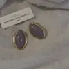 Brincos Novos Retro Estilo Hong Kong em Forma de Gota para Outono e Inverno, Brincos Versáteis Geométricos Simples de Resina da Moda
