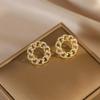 Exquisitos pendientes circulares de cadena con nicho de sentido avanzado, elegantes y ligeros pendientes de lujo con placa de incienso de mosquitos, clip para orejas sin orificios para las orejas para mujeres