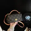 Bolso de Mano Versátil Estampado Retro de Moda de Alto Valor Transfronterizo para Mujer 2026 Nuevo Bolso Cruzado Simple Casual para Hombro
