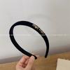 Pinza para el pelo de Metal con Letra Negra y Terciopelo Negro Ins2026 Coreana, Pinza de Garra de Moda Estilo Chanel, Pinza para Flequillo, Accesorio para el Cabello