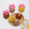 Lindo lazo de galleta de celebridad de Internet de peluche de dibujos animados, broche de bricolaje, horquilla, accesorios, calcetines, zapatillas, accesorios