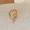 Conjunto de Pendientes de Anillo Abierto Florales Plisados Simples Estilo Coreano Cuff de Oreja de Nicho de Gama Alta Accesorio de Moda Versátil para Mujeres