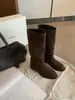 Mismo Estilo que la Mamá Uva, Aumento de Altura de 3 cm~ Nuevo Estilo Coreano 2026 Punta Redonda Versátiles Adelgazantes Botas de Monta de Piel de Vaca de Media Caña para Mujer