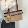Bolso grande de mujer estilo retro, nuevo modelo de otoño 2026, bolso de hombro de alta gama para el día a día, bolso de axila moderno y versátil