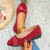 Sapatos Baixos de Bico Redondo Estilo Novo para Mulheres, Sapatos da Moda para Mães 2025, Sapatos Casuais Slip-On com Strass para Outono, Tamanho Grande