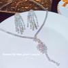 Pendientes Largos con Borlas de Lujo Ligero y Sentido de Alta Gama Diseño Súper de Hada Collar de Diamante de Alto Carbono Inteligente Pulsera con Hebilla Completa de Diamantes de Industria Pesada